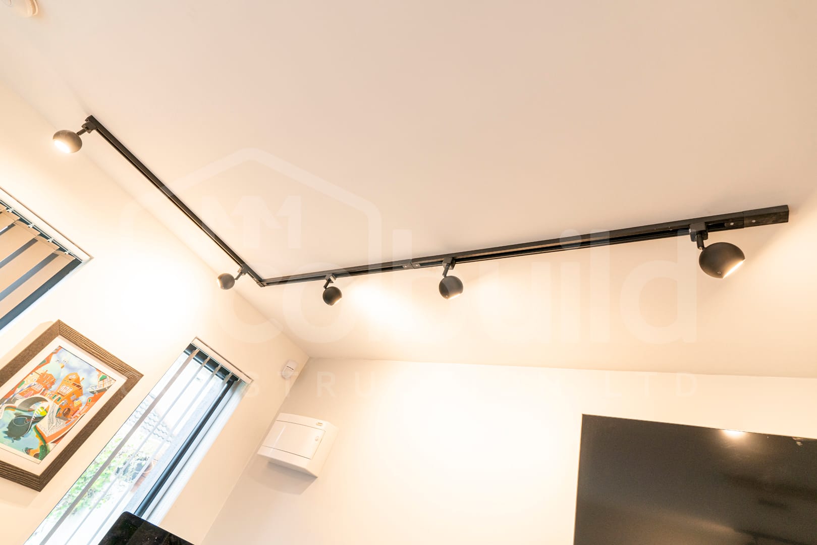 Triangle Garden Office + Storage