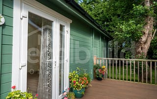 Log Cabin & External Insulation